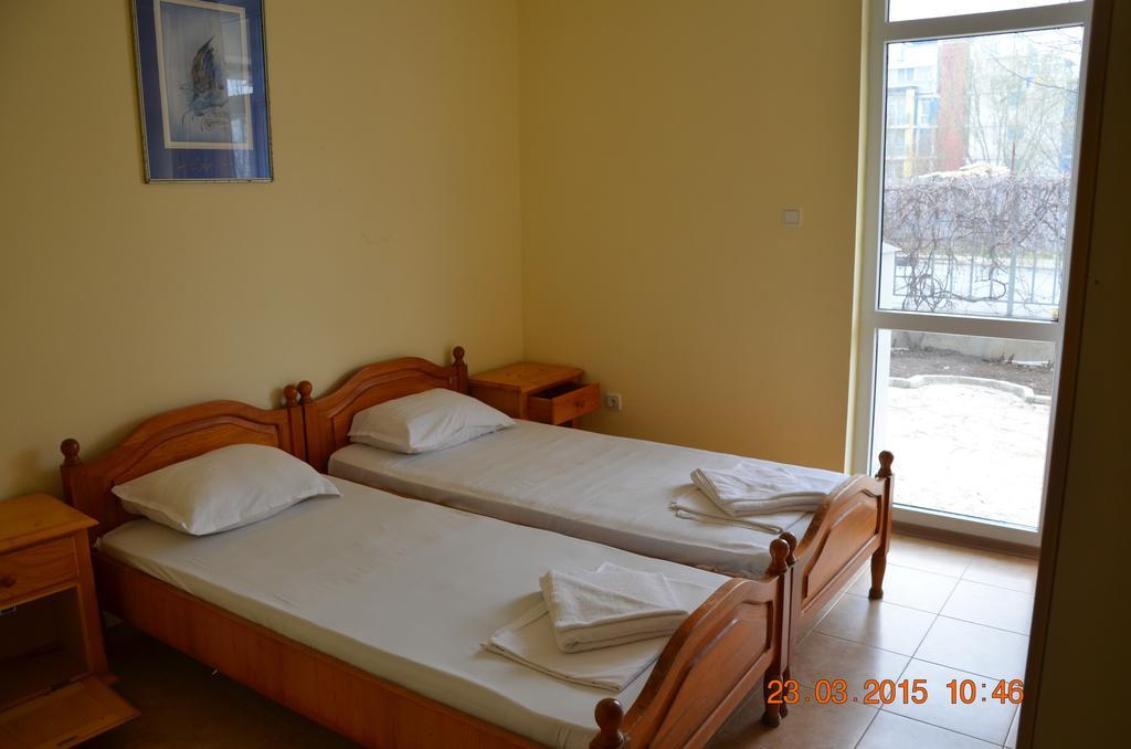 Elit 2 Apartment Slăntjev Brjag Rum bild